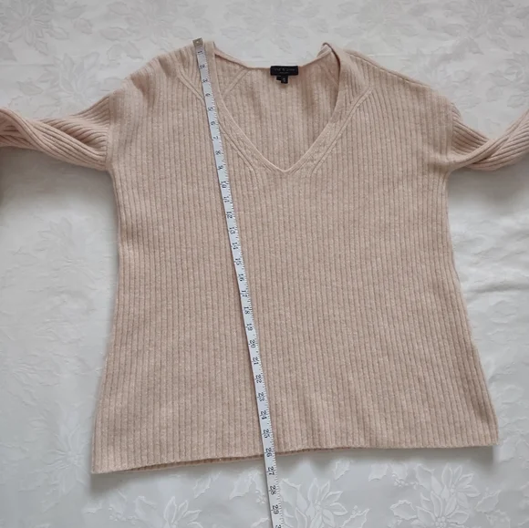 Rag & Bone rib knit v-neck merino wool sweater - Picture 5 of 13